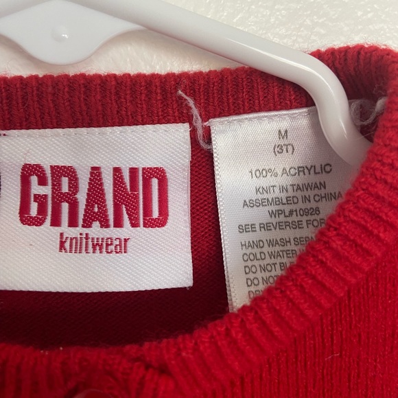 Very sweet red sweater by Grand knitwear - Picture 3 of 4